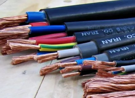 تصویر 1 از کابل برق همدان مناسب نصب در مسیر های مختلف